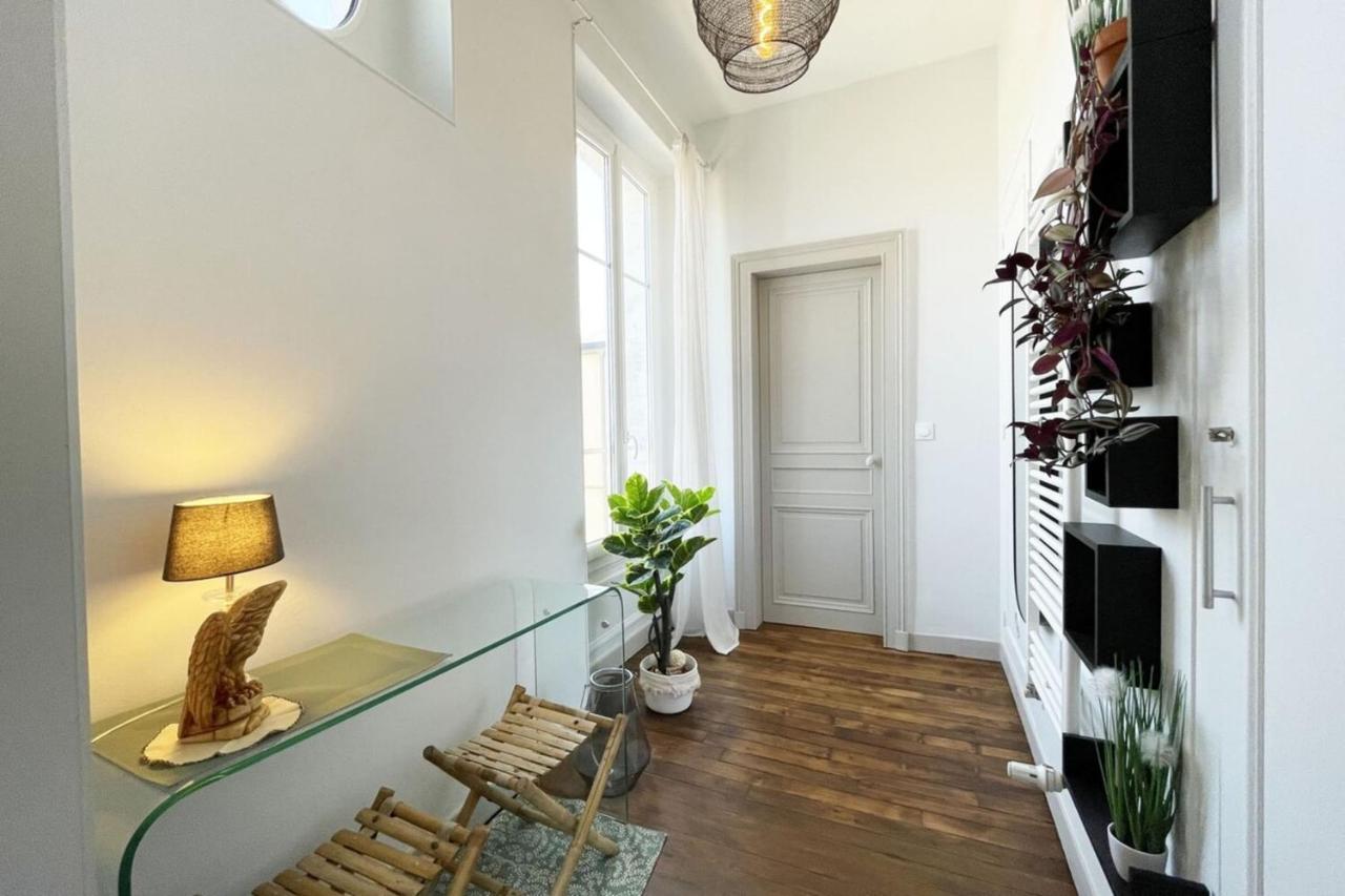 Appartement Haussmannien Proche Gare Chartres Bagian luar foto