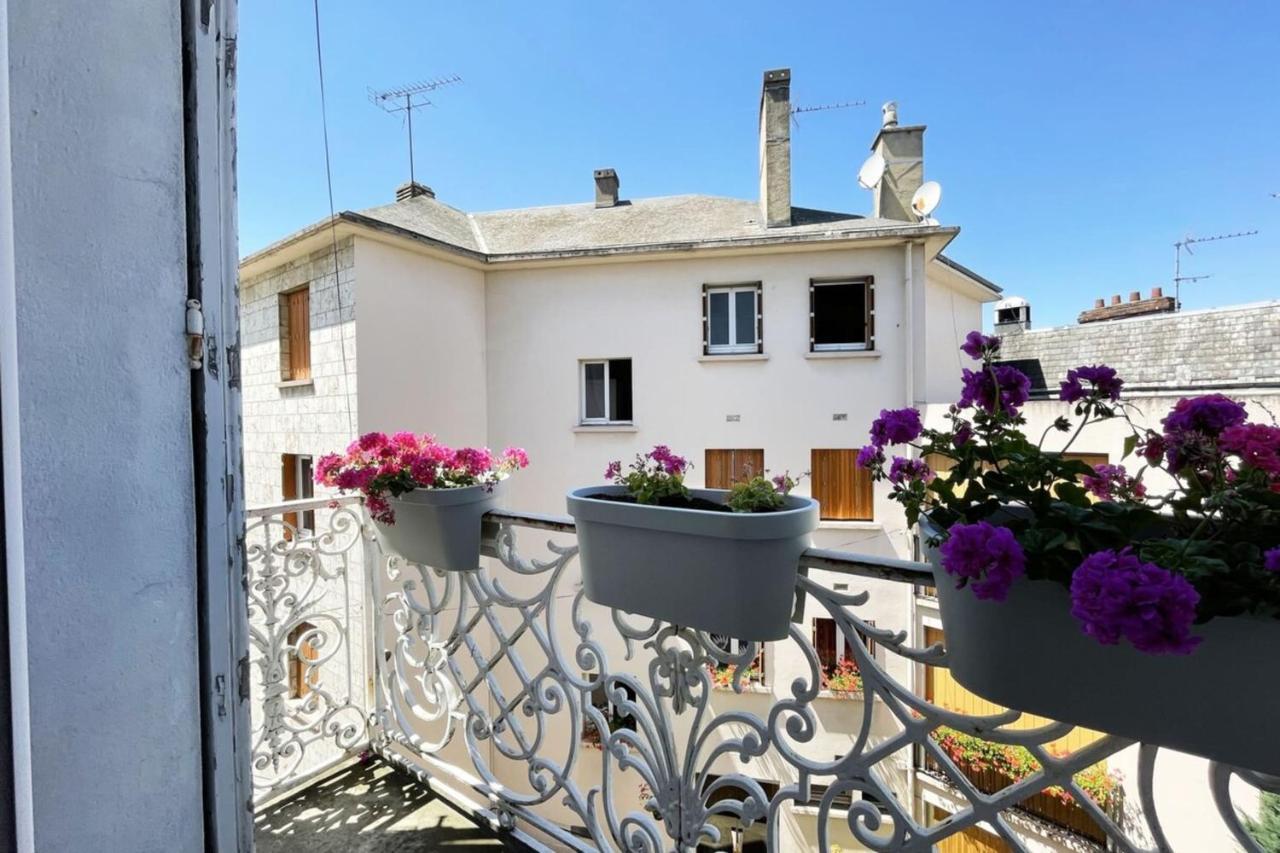 Appartement Haussmannien Proche Gare Chartres Bagian luar foto